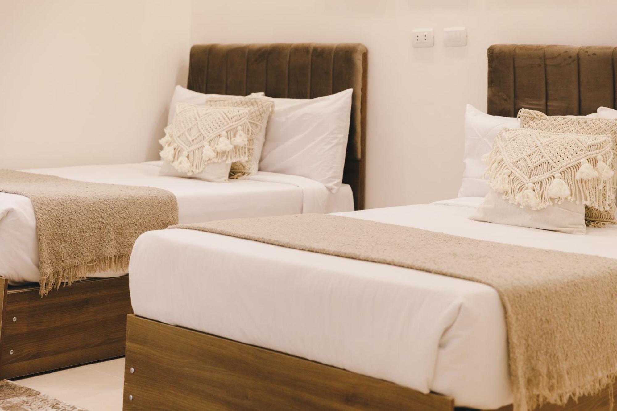 Viola Serviced By Elegant - Near Waterway Mall Appartamento *